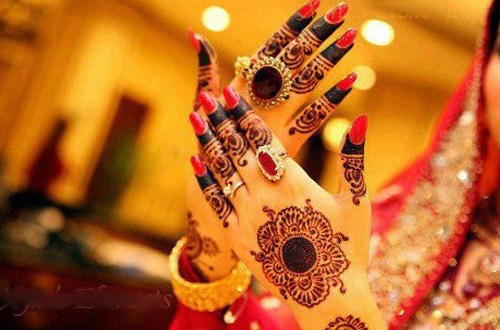 mehandi-making-artist-in-udaipur